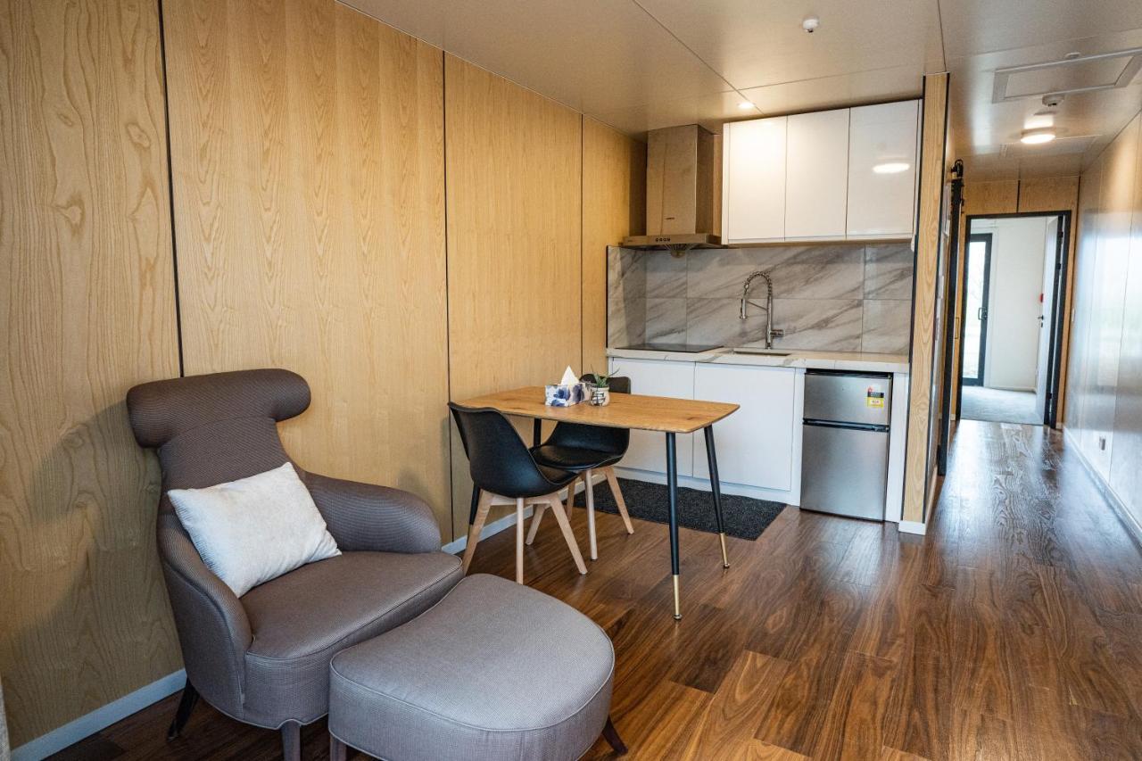 Jillylan Villa Apartment Кромвель Екстер'єр фото