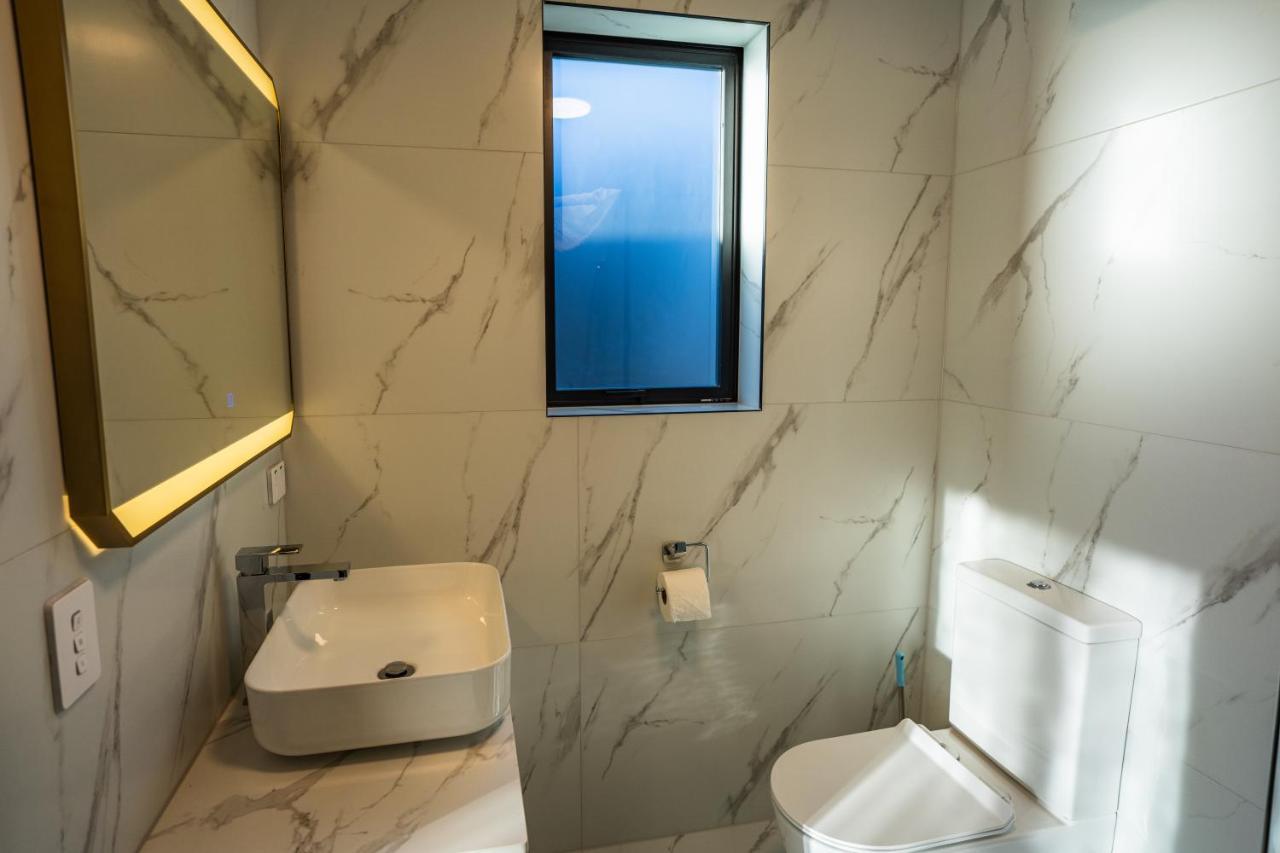 Jillylan Villa Apartment Кромвель Екстер'єр фото